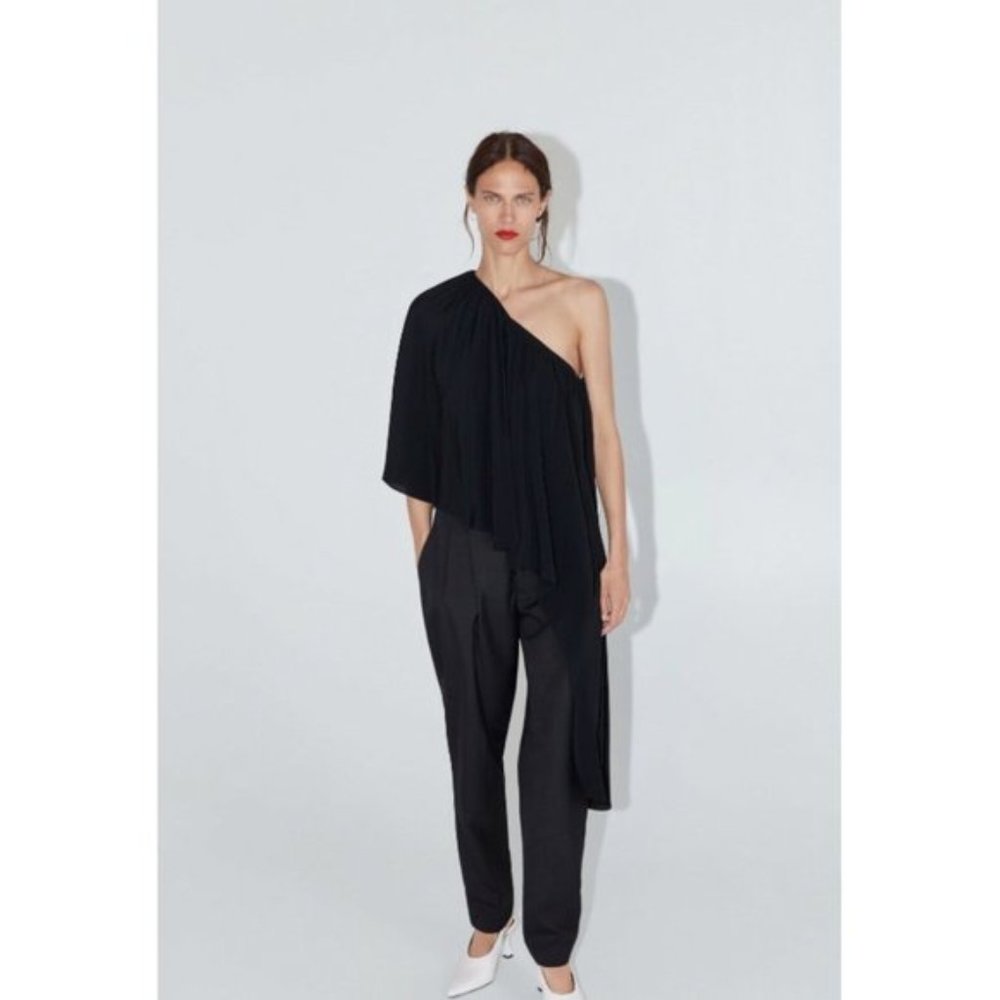 ZARA FLOWY ASYMMETRICAL ONE-SHOULDER TOP M NWT